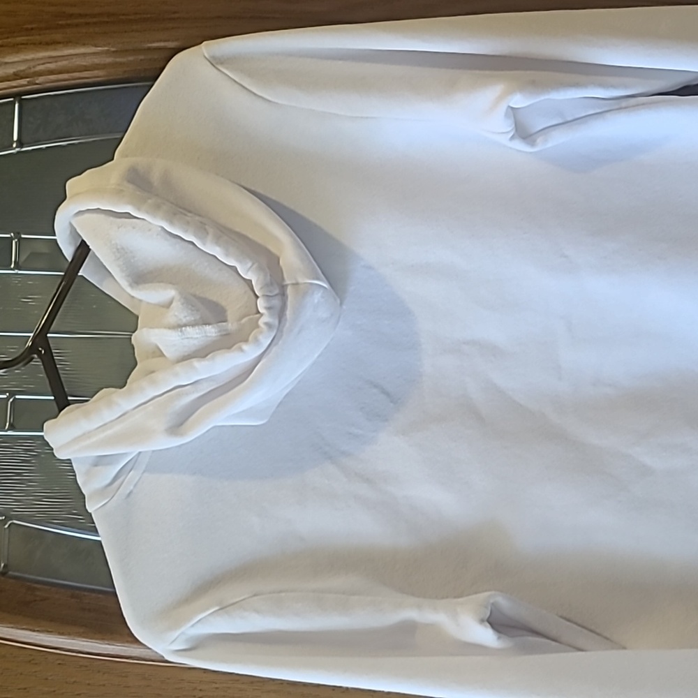 Sweater - Picture 4 of 4